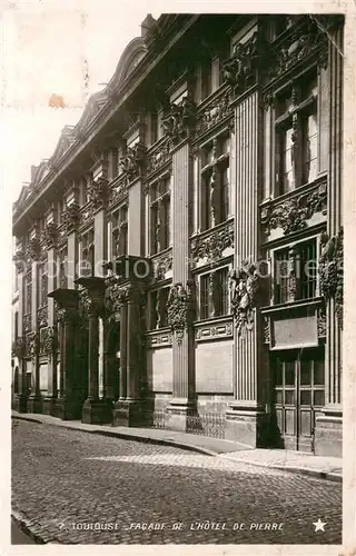 Toulouse_Haute Garonne Facade de l Hotel de Pierre Toulouse Haute Garonne