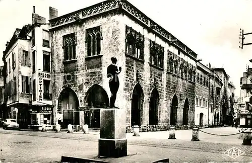Perpignan La Loge de Mer et Cafe de France Statue Monument Perpignan
