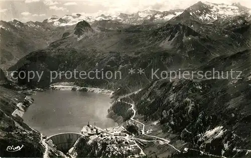 Tignes Le Lac et Vallee de Val d Isere Alpes vue aerienne Tignes