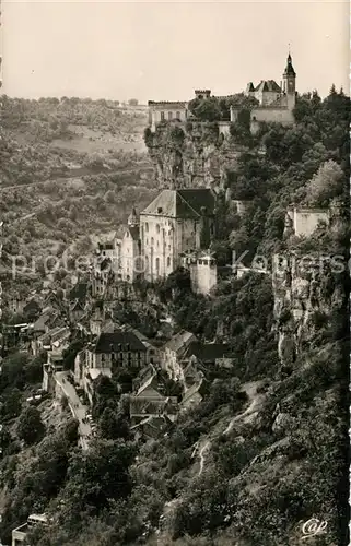 Rocamadour Rocher vu de la route du Chateau Rocamadour