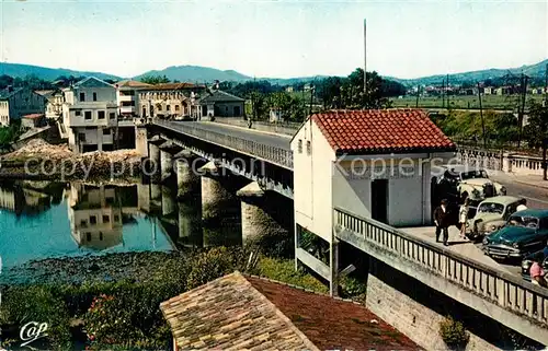 Hendaye_Pyrenees_Atlantiques Pont International Frontiere Franco Espagnole Hendaye_Pyrenees