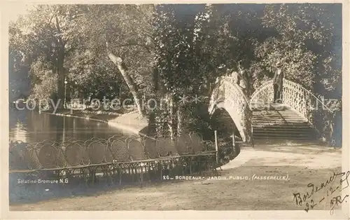 Bordeaux Jardin public passerelle Bordeaux