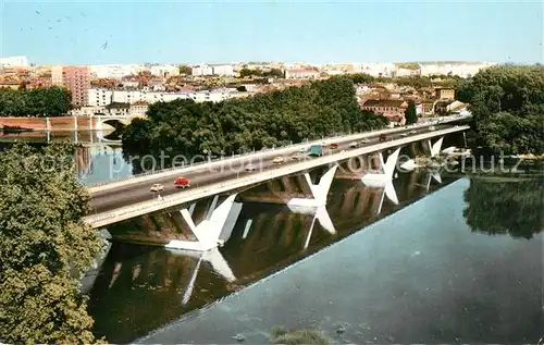 Toulouse_Haute Garonne La Ville Rose nouveau Pont Saint Michel Toulouse Haute Garonne