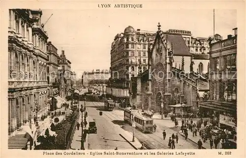 Strassenbahn Lyon Place des Cordeliers Eglise Saint Bonaventure Galeries Lafayette 