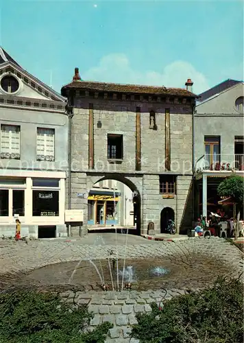 Chateau Chinon_Ville Place Notre Dame Chateau Chinon_Ville