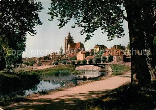 Dole_Jura Depuis les Bords du Canal Eglise Dole_Jura