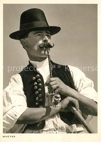 Trachten_Ungarn Magyar Pfeife  