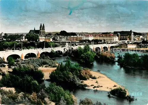 Tours_Indre et Loire Pont sur la Loire et la Cathedrale Tours Indre et Loire