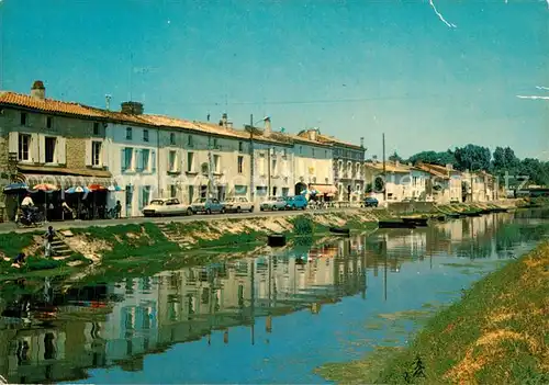 Coulon Aux bords de la Sevre La Venise Verte Coulon