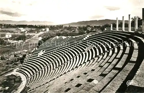 Vaison la Romaine_Vaucluse Theatre Romain les gradins Vaison la Romaine