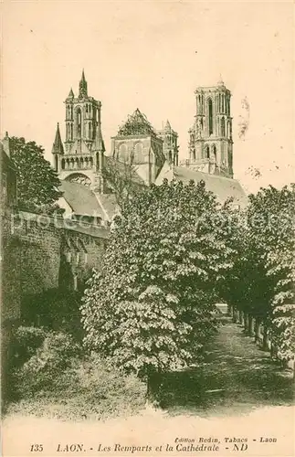 Laon_Aisne Les remparts et la cathedrale Laon_Aisne