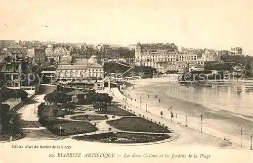 Biarritz_Pyrenees_Atlantiques Les deux casinos et jardins de la plage Biarritz_Pyrenees