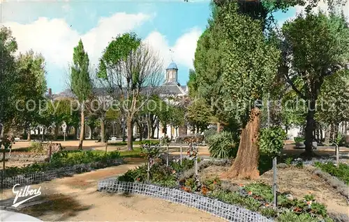 Rochefort_sur_Mer Les Jardins de l Hopital Militaire Rochefort_sur_Mer