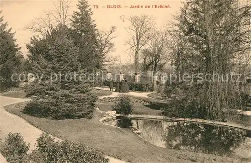 Blois_Loir_et_Cher Jardin de l Eveche  Blois_Loir_et_Cher