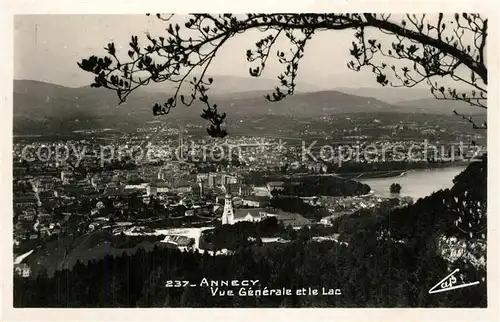 Annecy_Haute Savoie Vue generale de la ville et le Lac Annecy Haute Savoie