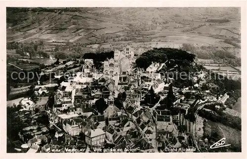Vezelay Vue prise en avion Vezelay