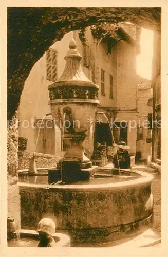 Saint Paul_Alpes Maritimes La grande fonaine Saint Paul
