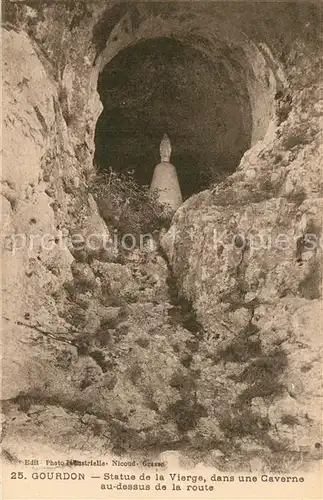 Gourdon_Alpes Maritimes Statue de la Vierge dans une Caverne au dessus de la route Gourdon Alpes Maritimes