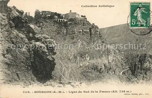 Gourdon_Alpes Maritimes Ligne du Sud de la France Gourdon Alpes Maritimes