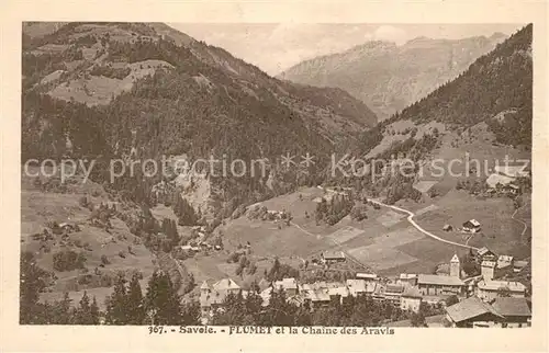 Flumet et la Chaine Aravis Flumet