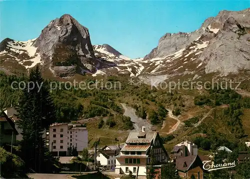 Gourette Vue d ensemble et les Pyrenees Gourette