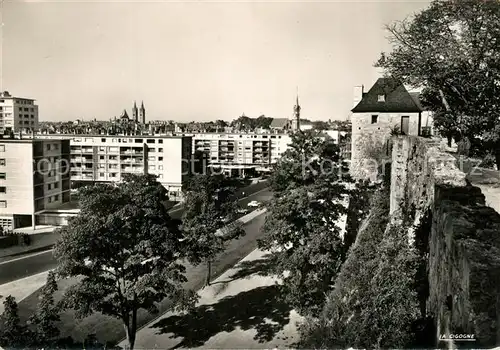 Caen Remparts du chateau et vue sur l Ilot des Quatrans Caen