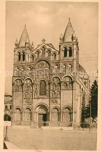 Angouleme Cathedrale Saint Pierre XIIe siecle Monument historique Angouleme