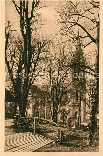 Angouleme Un coin du Jardin Vert Eglise Saint Sausone Angouleme