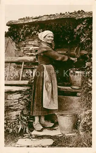 Moeurs Verdey Types Bretons Paysanne des Environs de lanmeur Moeurs Verdey