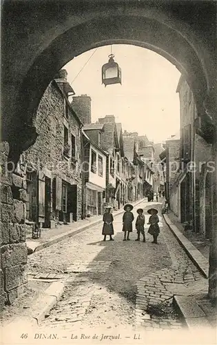 Dinan La Rue de Jerzual Dinan