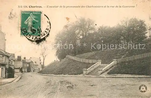 Chartres_Eure_et_Loir Escalier de la promenade des Charbonniers et la rue de la Couronne Chartres_Eure_et_Loir