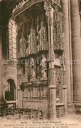 Sens_Yonne Interieur de la Cathedrale Sens_Yonne