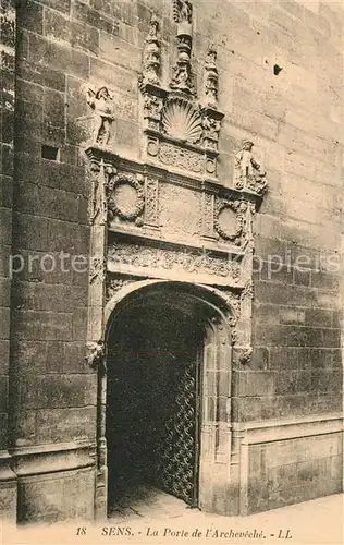 Sens_Yonne La Porte de l Archeveche Sens_Yonne