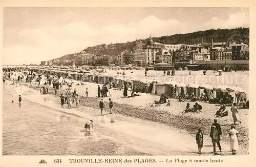 Trouville sur Mer La Plage a maree haute La Reine des Plages Trouville sur Mer