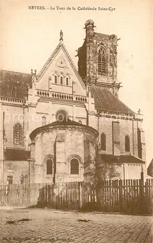 Nevers_Nievre La Tour de la Cathedrale Saint Cyr Nevers Nievre