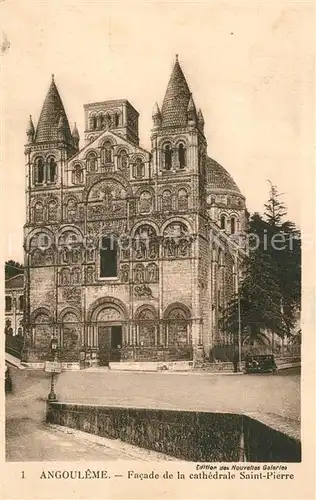 Angouleme Facade de la Cathedrale Saint Pierre Angouleme