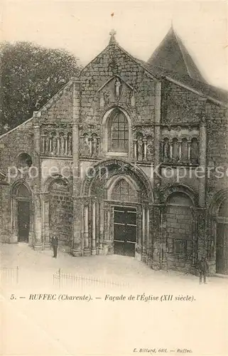 Ruffec_Charente Facade de l Eglise XIIe siecle Ruffec Charente