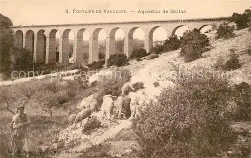 Fontaine de Vaucluse Aqueduc de Gallas  Fontaine de Vaucluse