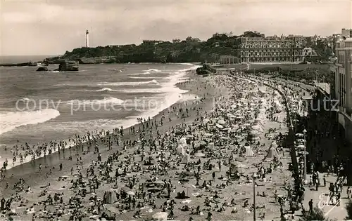 AK / Ansichtskarte Biarritz_Pyrenees_Atlantiques Grande Plage  Biarritz_Pyrenees