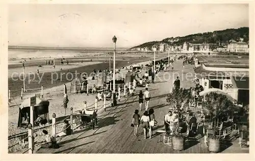 AK / Ansichtskarte Deauville Plage Fleurie Deauville