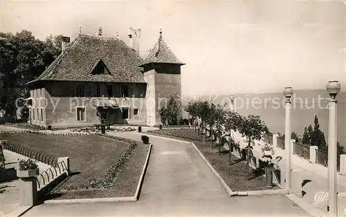 AK / Ansichtskarte Thonon les Bains Place du Chateau Thonon les Bains