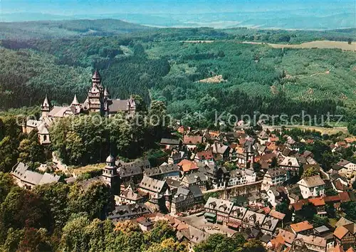 AK / Ansichtskarte Braunfels Fliegeraufnahme mit Schloss Braunfels