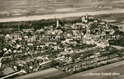 AK / Ansichtskarte Pretzsch_Elbe Fliegeraufnahme Pretzsch Elbe