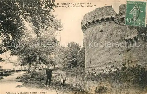 AK / Ansichtskarte Guerande Promenade Fosses et Tour Jean V Guerande