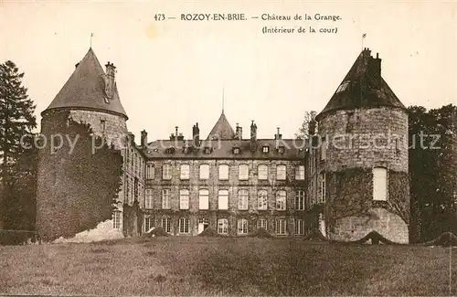 AK / Ansichtskarte Rozoy_en_Brie Chateau de la Grange interieur de la cour Rozoy_en_Brie