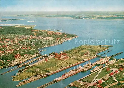 AK / Ansichtskarte Kiel Nord Ostsee Kanal Fliegeraufnahme Kiel