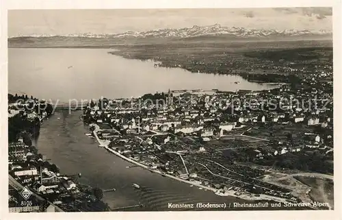 AK / Ansichtskarte Konstanz_Bodensee Rheinausfluss und Schweizer Alpen Fliegeraufnahme Konstanz_Bodensee