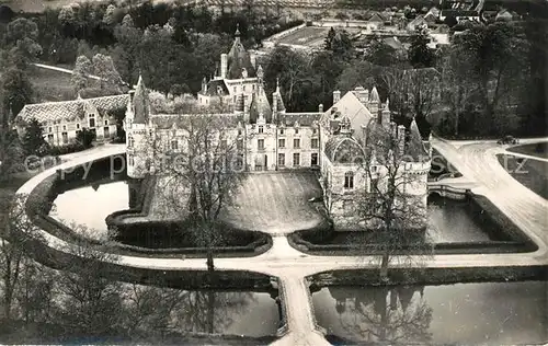 AK / Ansichtskarte Saint Symphorien_Eure Chateau d Esclimont Bassin vue aerienne Saint Symphorien Eure