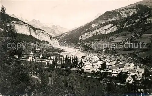 AK / Ansichtskarte Saint Martin d_Entraunes Vue generale et Col de la Cayolle Saint Martin d Entraunes