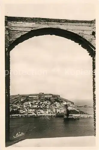 AK / Ansichtskarte Collioure Vue du Fort Eglise Saint Vincent Collioure